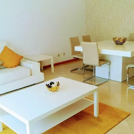 Апартаменты Charming Flat In Colinas Do Cruzeiro